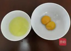 Illustration of how to make protein loofah and wolfberry soup 4