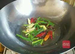 Illustration of how to cook potato stewed chicken nuggets 5