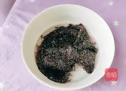 Illustration of how to make white radish, seaweed and goose broth 9