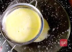 Illustration of how to make fragrant corn juice 9