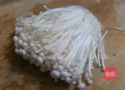 Illustration of how to make beef rolls with golden mushrooms 3