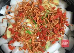 Cordyceps Flower Old Duck Carrot Soup Recipe Illustration 6