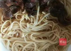 Illustration of Braised Beef Noodles 4