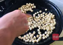 Illustration of how to make steamed beans 5