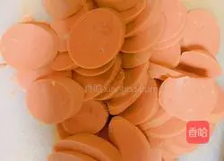 Illustration of how to make mullet fillets in sour soup 6