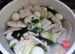 Illustration of how to make meatloaf soup 7