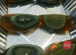 Illustration of how to make preserved eggs 3