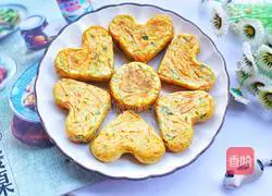 Illustration of how to make chive and carrot egg pancake 12