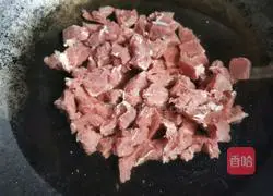 Teach you how to make the most tender bitter melon and beef soup, nourishing and relieving heat, suitable for all ages, illustration 2