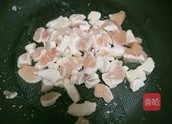 Stir-fried king oyster mushroom Meat cooking illustration 2