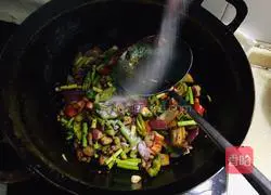 Illustration of how to make mutton buckwheat noodles and fish 7