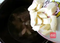 Illustration of how to make yam spine soup 14