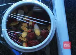 Illustration of how to make healthy and nourishing pig heart soup 7