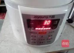 Illustration of how to make papaya, snow fungus and sugar water 5