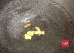 Lantern Festival on the 15th day of the first lunar month - Illustration of how to make seaweed, shrimp skin and egg drop soup 2