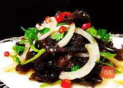 Illustration of how to mix onions with fungus 16