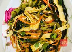 Illustration of how to make four shredded cold dishes 3