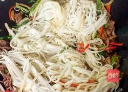 Illustration of how to make dry fried beef 8