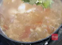 Illustration of tomato and egg pimple soup 13