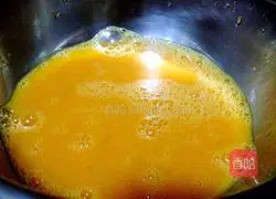 Illustration of how to make beef with smooth eggs 6