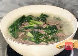 Illustration of how to make vegetable and pork liver soup 8
