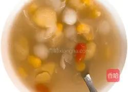 Illustration of how to make Ginkgo, Wolfberry, Tremella and Yuanxiao Soup 3