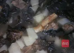 Illustration of how to make pork rib soup 8