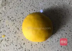 Illustration of how to make pumpkin steamed buns (one-time fermentation) 10