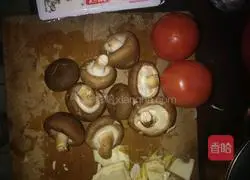 Illustration of tomato, winter bamboo shoots, mushroom and tofu soup 1