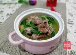 Illustration of how to make pork ribs noodle soup 1