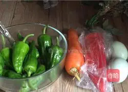 Preserved eggs Illustration of how to stir-fry green peppers 1