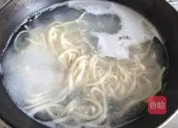 Illustration of how to make fried noodles 3