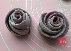 Illustration of how to make purple rose steamed buns 8