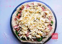 Illustration of how to make bacon sausage pizza 16