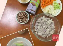 Illustration of how to make coconut milk, gorgon and fragrant taro pot 7