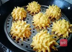 Illustration of how to make chrysanthemum steamed buns 9