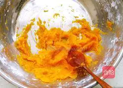 Illustration of how to make bean paste and pumpkin buns 2