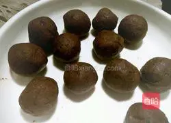 Illustration of how to make fresh bean paste buns 7