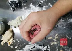 Angry Birds Bean Paste Bun Recipe Illustration 7