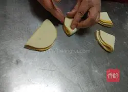Illustration of how to make chrysanthemum steamed buns 9