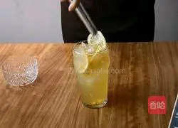 Lemon Grapefruit Illustration of how to make tea 4