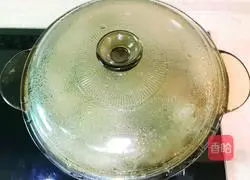 Barley, winter melon and pork ribs soup recipe 9