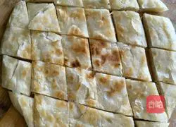 Illustration of how to make pancakes 8