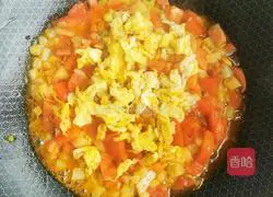 Illustration of how to make tomato noodles 3