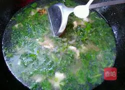 Illustration of how to make shepherd's purse tofu soup 10