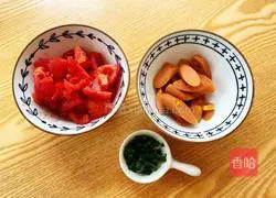 Illustration of how to make tomato sour soup noodles 2