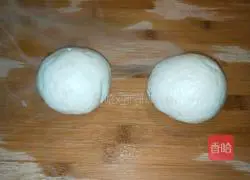 Xinwen Gourmet Internet celebrity steamed buns transformed into egg and ham cakes illustration 1