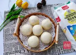 Illustration of how to make homemade bean paste buns 14