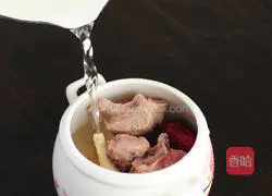 Huaishan Fish Maw Soup, Illustration of how women need to