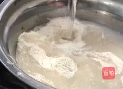 Shopee Illustration of how to make preserved egg soup 8